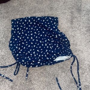windsor blue with white flowers mini skirt